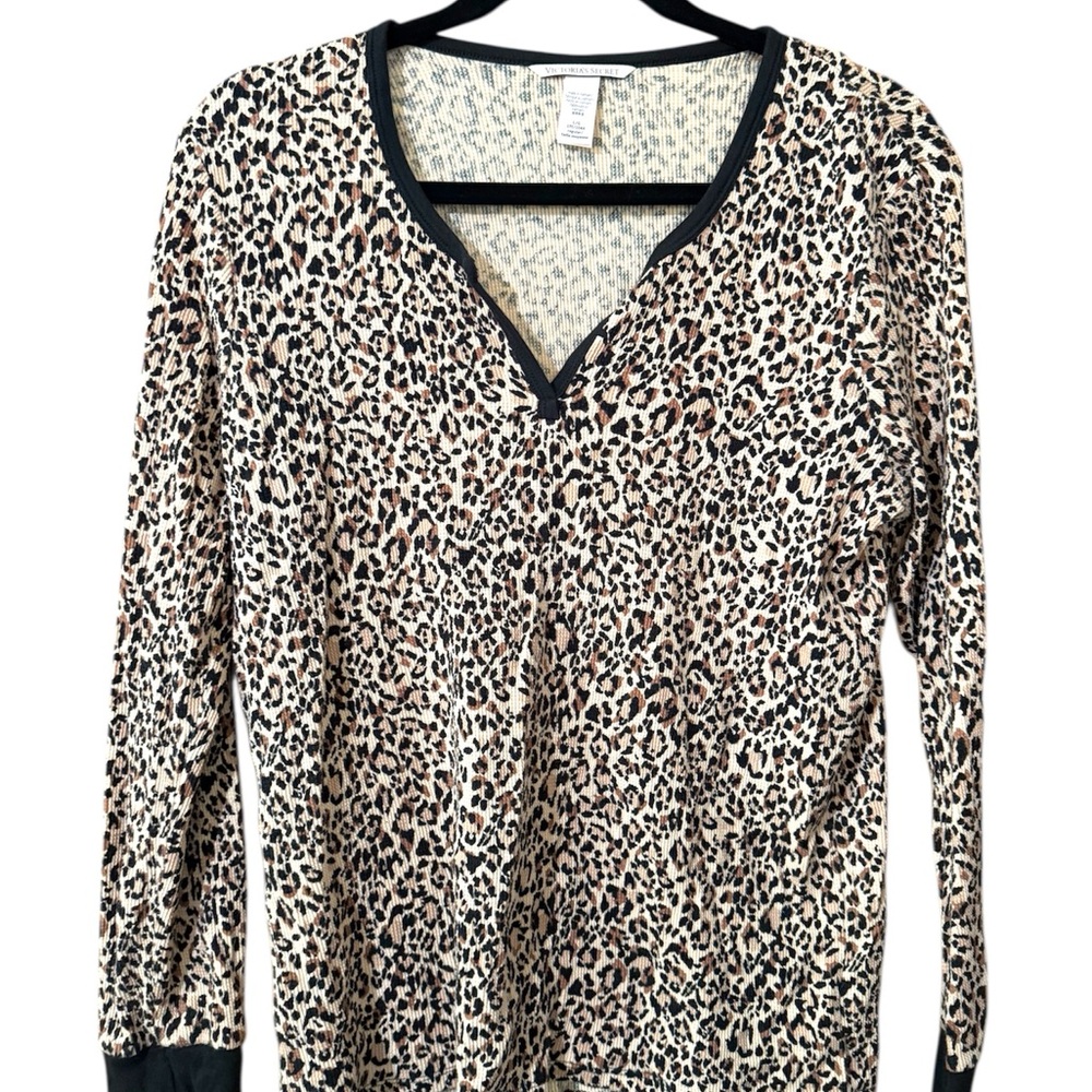 Leopard Print 2 piece pajama set